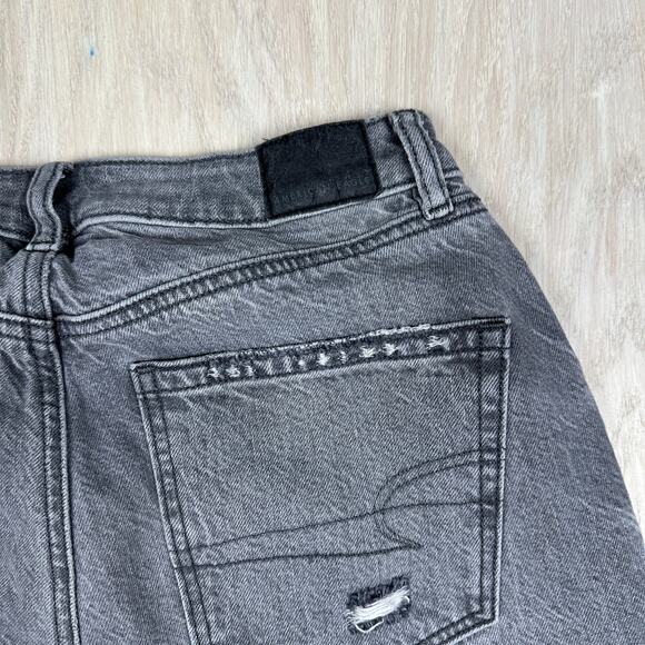American Eagle Gray High Rise Mom Jean Raw Ankle Hem Distressed Denim Jeans 4 - Picture 15 of 16